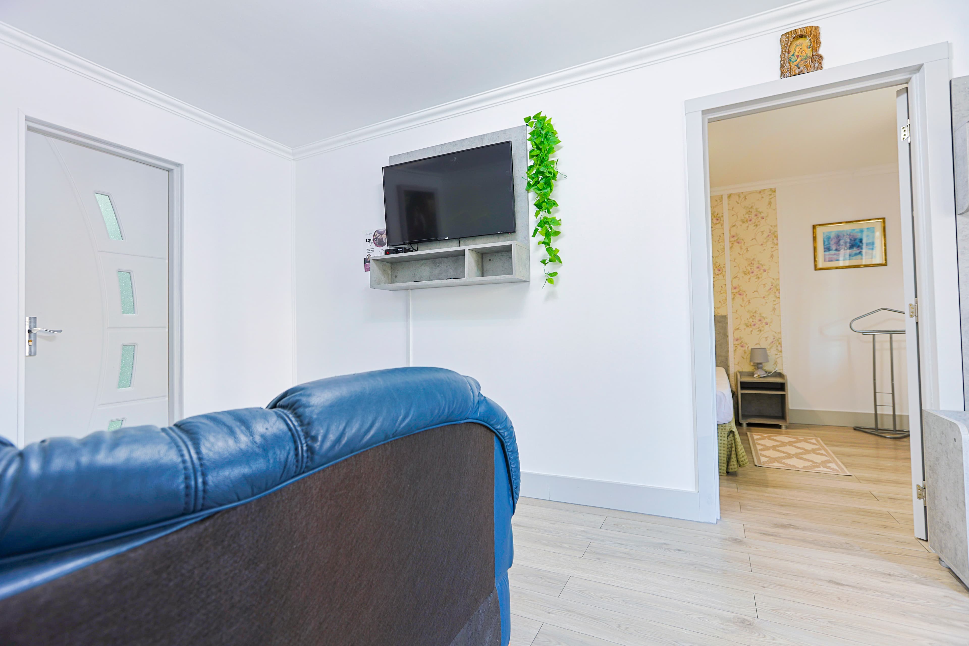 Apartament 2 Vila Vaias Aparts Târgu Neamț — interior 3